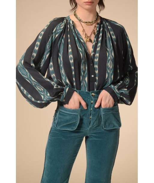 Blouse IDA Indigo Dans la société mordern