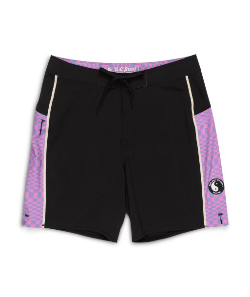 T&C Surf Designs STAY STOKED 19’’ Boardshorts Black Venez découvrir notre 