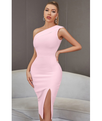 Robe corset asymétrique rose sur le site 