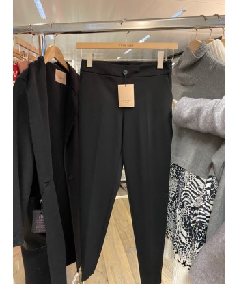 twinset pantalon noir suggérées chez