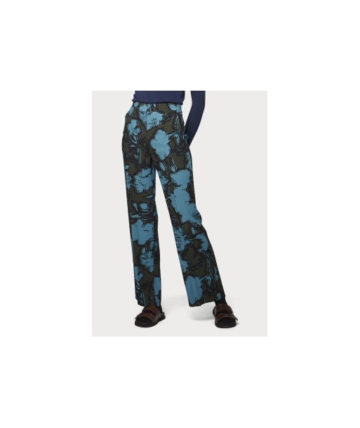 paul smith pantalon bleu est présent 