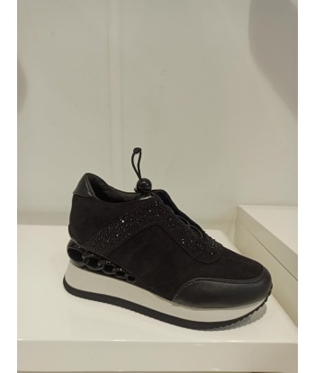 noa harmon sneakers noirs suggérées chez